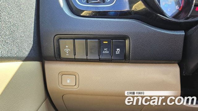 Kia All New Carnival Prestige, 2016 15