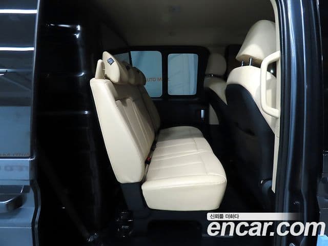 Hyundai Staria Modern, 2022 8