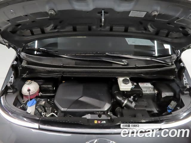 Hyundai Staria Modern, 2022 19