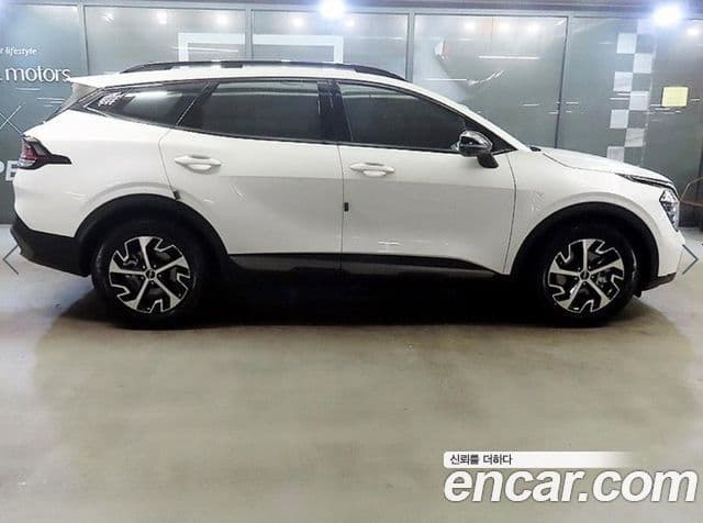 Kia Sportage 5세대 гибрид Signature Gravity 2WD, 2024 3