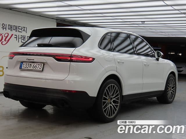 Porsche Cayenne (PO536) 3.0 Platinum Edition, 2023 3
