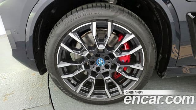 BMW X5 (G05) xDrive 50e M Sport, 2025 все фото