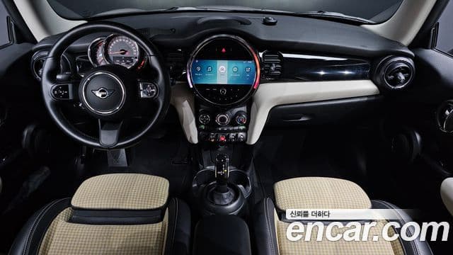 Mini Cooper 3세대, 2022 7