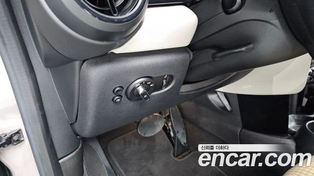 Mini Cooper 3세대, 2022 18