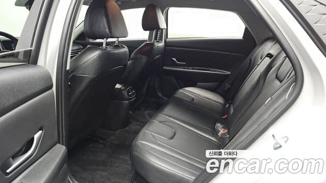 Hyundai The / новый New Avante гибрид (CN7) Modern, 2024 12