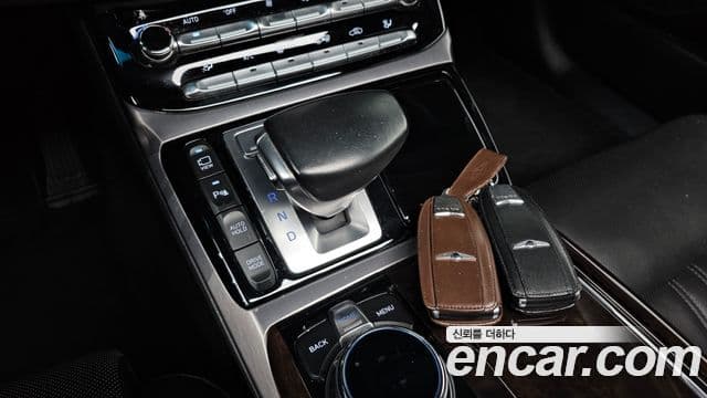 Genesis EQ900 Luxury, 2018 9