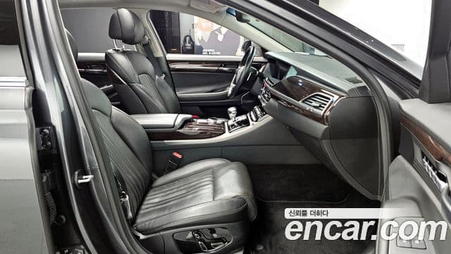 Genesis EQ900 Luxury, 2018 10