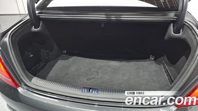 Genesis EQ900 Luxury, 2018 20