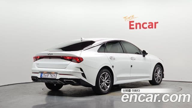 Kia K5 3세대 Prestige, 2023 2