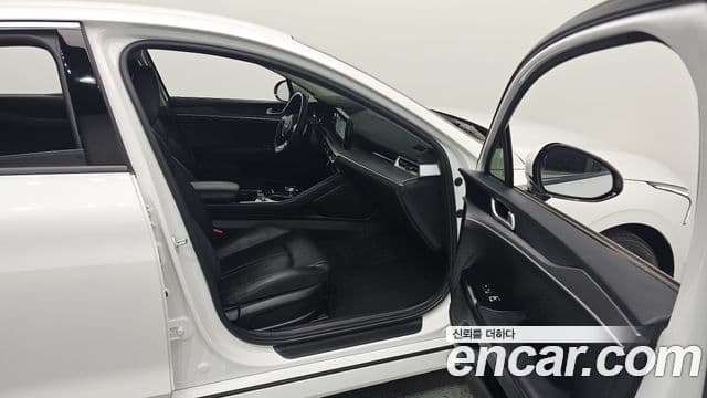 Kia K5 3세대 Prestige, 2023 11