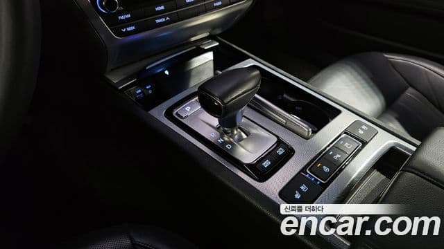 Genesis G80 Premium Luxury, 2018 9