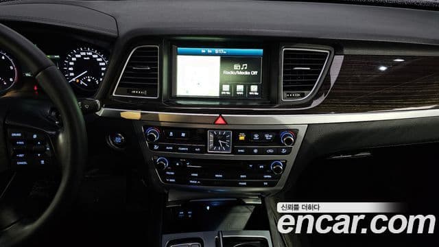 Genesis G80 Premium Luxury, 2018 14