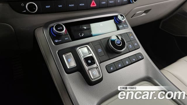 Hyundai The / новый New Palisade Calligraphy, 2024 9