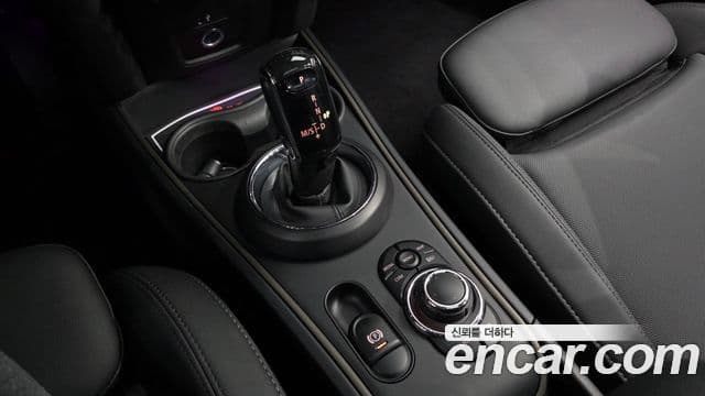 Mini Cooper Countryman 2세대, 2024 9