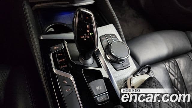BMW 5시리즈 (G30) 520d M Sport Plus, 2019 9