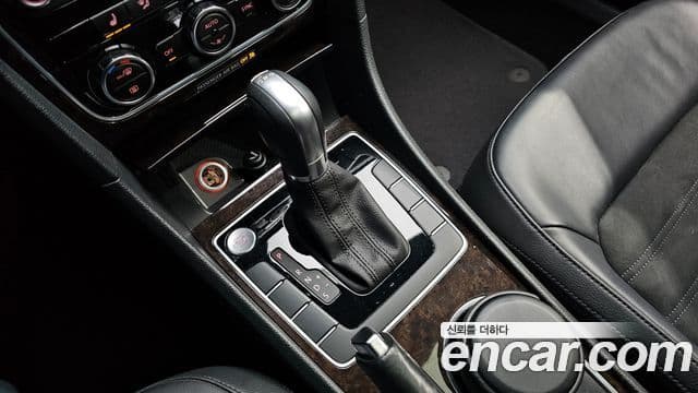 Volkswagen The / новый New Passat B7, 2014 9