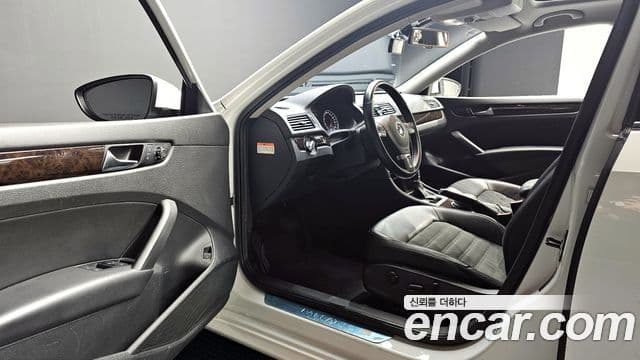 Volkswagen The / новый New Passat B7, 2014 12