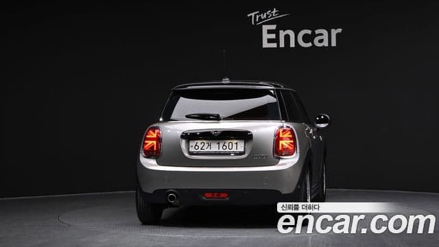 Mini Cooper 3세대, 2019 4