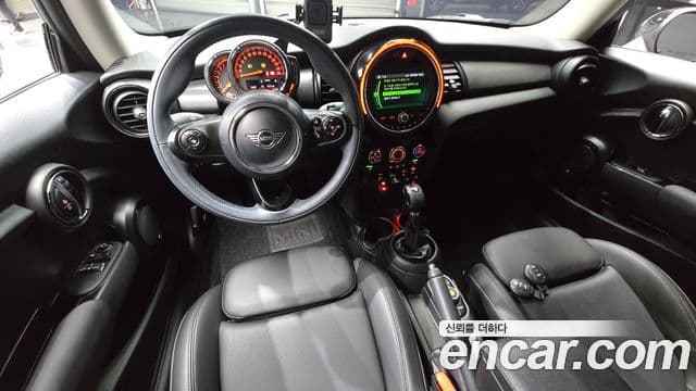 Mini Cooper 3세대, 2019 7