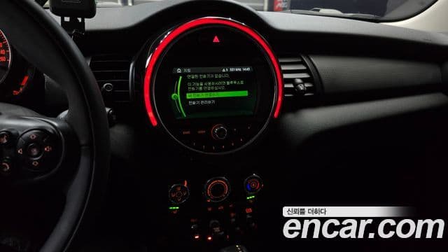 Mini Cooper 3세대, 2019 15