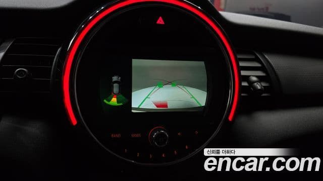 Mini Cooper 3세대, 2019 16