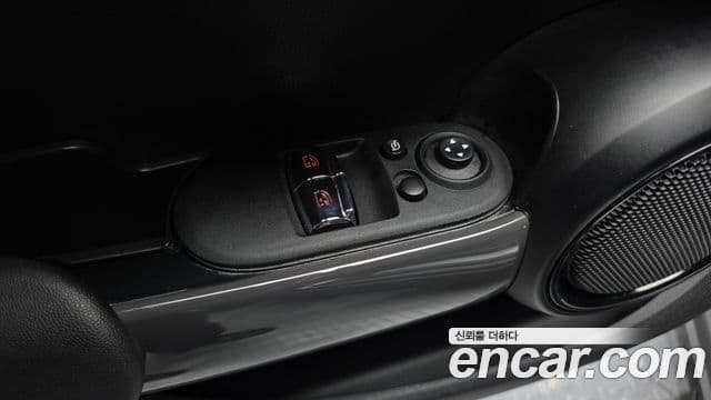 Mini Cooper 3세대, 2019 17