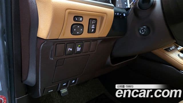 Lexus New ES300h XV60, 2018 15