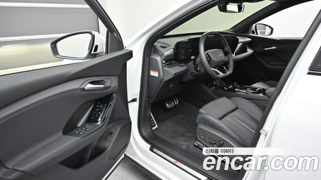 Audi Q6 e-Tron (GF) Premium, 2025 11