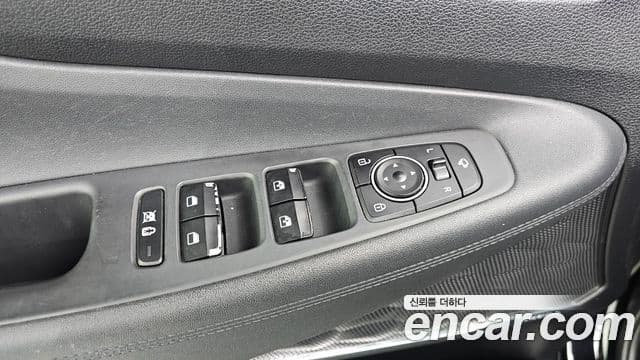 Hyundai Santa Fe TM Exclusive Special, 2019 18