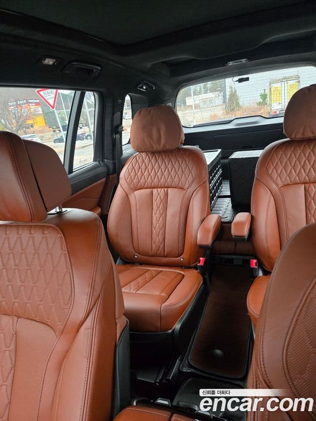 BMW X7 (G07) xDrive 40d M Sport 6인승, 2025 16