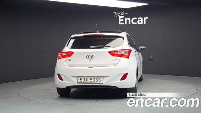 Hyundai i30(новый кузов / новое поколение) дизель 1.6 VGT Extreme, 2012 4