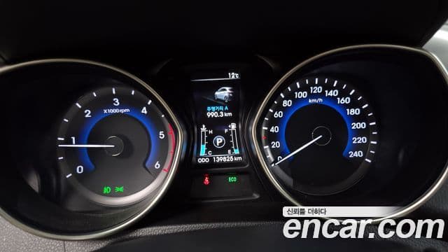 Hyundai i30(новый кузов / новое поколение) дизель 1.6 VGT Extreme, 2012 8