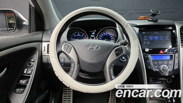 Hyundai i30(новый кузов / новое поколение) дизель 1.6 VGT Extreme, 2012 13