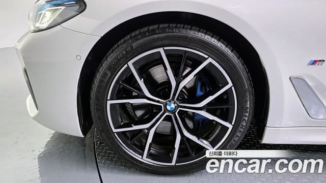 BMW 5시리즈 (G30) 530i M Sport, 2023 все фото