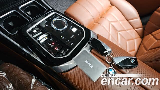 BMW 7시리즈 (G70) 740i xDrive M Sport, 2025 9