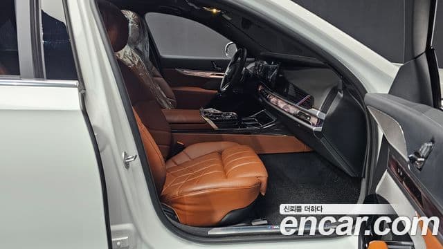 BMW 7시리즈 (G70) 740i xDrive M Sport, 2025 11