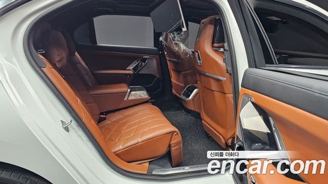 BMW 7시리즈 (G70) 740i xDrive M Sport, 2025 12