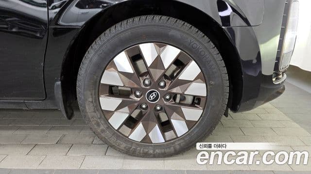 Hyundai Staria Inspiration, 2022 все фото