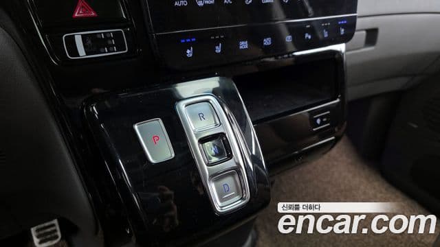 Hyundai Staria Inspiration, 2022 9