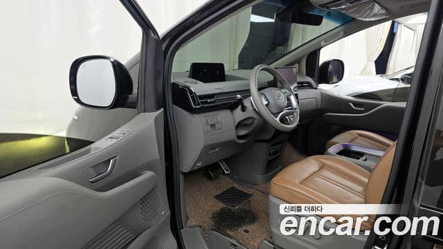 Hyundai Staria Inspiration, 2022 10