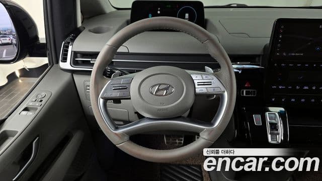 Hyundai Staria Inspiration, 2022 13