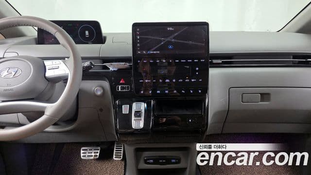 Hyundai Staria Inspiration, 2022 14