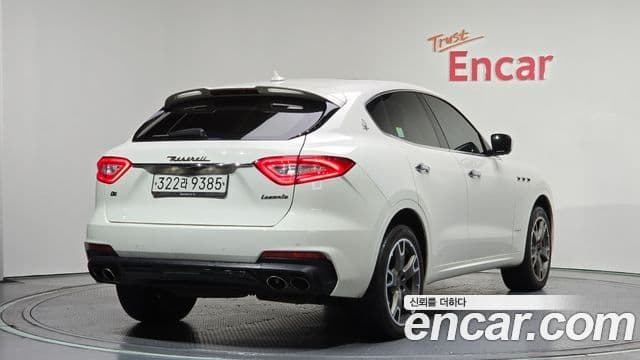Maserati Levante 3.0 дизель AWD GranSport, 2019 2