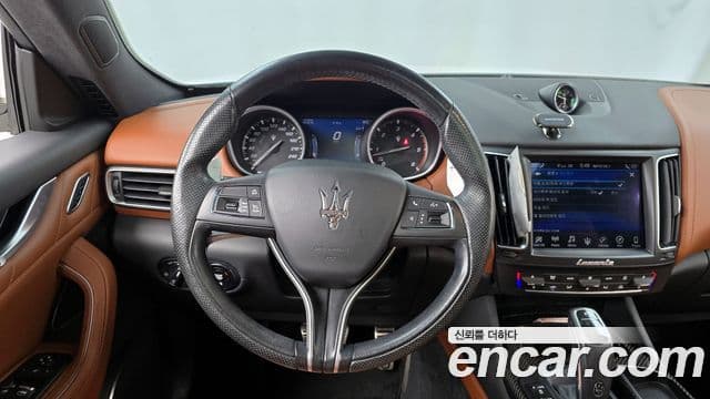 Maserati Levante 3.0 дизель AWD GranSport, 2019 13