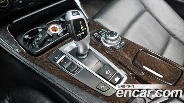 BMW 5시리즈 (F10), 2013 9