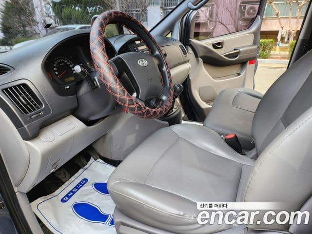 Hyundai Grand Starex CVX Deluxe, 2012 7