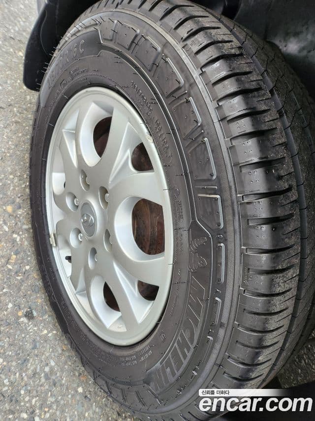 Hyundai Grand Starex CVX Deluxe, 2012 11