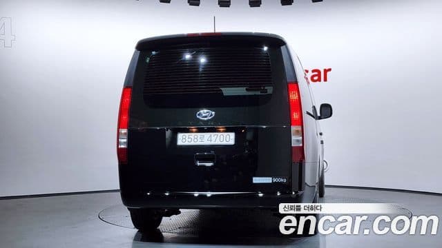 Hyundai Staria Modern, 2023 4