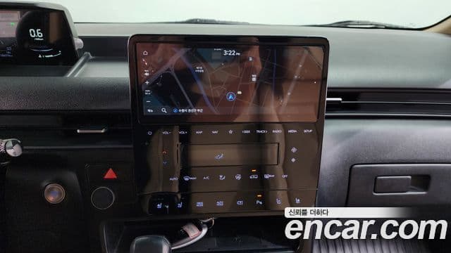 Hyundai Staria Modern, 2023 16