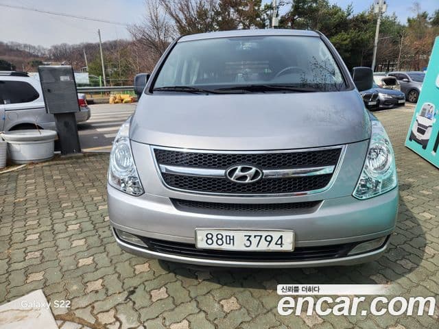 Hyundai Grand Starex CVX Premium, 2011 1